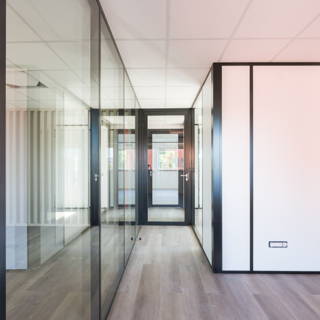 Bureau privé 100 m² 8 postes Coworking Rue Jeanne Braconnier Meudon 92360 - photo 4