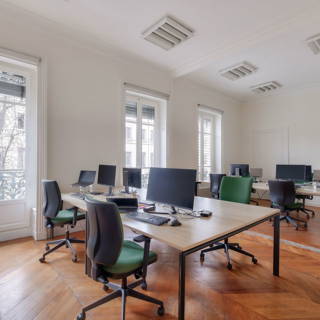Espace indépendant 98 m² 13 postes Location bureau Rue de la République Lyon 69001 - photo 5