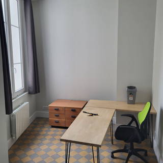 Bureau privé 18 m² 1 poste Coworking Rue Jean Jaurès Limoges 87000 - photo 2