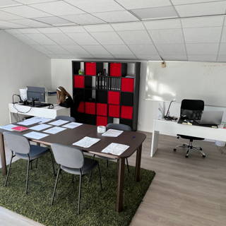 Bureau privé 45 m² 8 postes Location bureau Avenue de Saint-Antoine Marseille 13015 - photo 3