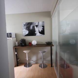 Bureau privé 130 m² 12 postes Coworking Rue Casteres Clichy 92110 - photo 9