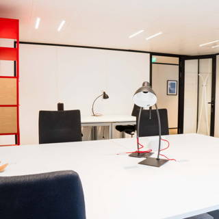 Bureau privé 38 m² 8 postes Coworking Rue de Rouvray Neuilly-sur-Seine 92200 - photo 5
