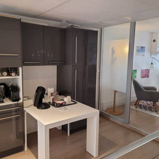 Bureau privé 16 m² 1 poste Coworking Rue Cuvier Lyon 69006 - photo 2