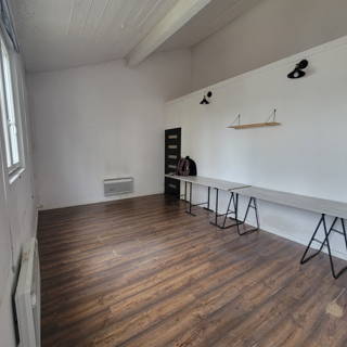 Bureau privé 20 m² 5 postes Location bureau Rue Lénine Ivry-sur-Seine 94200 - photo 2