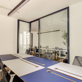 Bureau privé 20 m² 5 postes Location bureau Rue de Stockholm Paris 75008 - photo 15