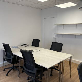 Bureau privé 15 m² 4 postes Coworking Rue de la Chaussée d'Antin Paris 75009 - photo 8
