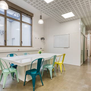 Bureau privé 100 m² 25 postes Coworking Rue de l'Est Paris 75020 - photo 19