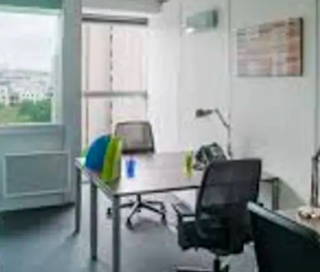 Bureau privé 5 m² 1 poste Coworking Rue Delizy Pantin 93500 - photo 1