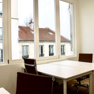 Bureau privé 20 m² 5 postes Coworking Rue Bichat Paris 75010 - photo 15