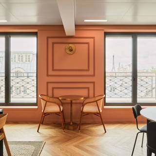 Bureau privé 13 m² 4 postes Location bureau Rue du Faubourg Saint-Honoré Paris 75008 - photo 1