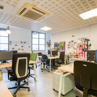 Bureau privé 77 m² 20 postes Coworking Rue de l'Est Paris 75020 - photo 22