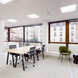 Bureau privé 14 m² 4 postes Coworking Rue Royale Saint-Cloud 92210 - photo 5