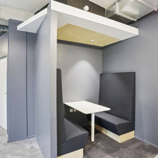 Bureau privé 18 m² 3 postes Location bureau Avenue de la République Marcq-en-Barœul 59700 - photo 3