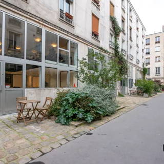 Espace indépendant 80 m² 15 postes Coworking Rue Oberkampf Paris 75011 - photo 1