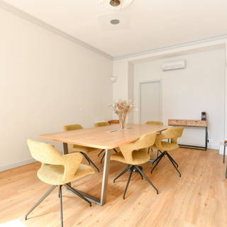 Bureau privé 35 m² 5 postes Coworking Rue Blanche Paris 75009 - photo 4