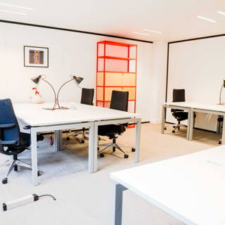 Bureau privé 40 m² 8 postes Coworking Rue de Villiers Neuilly-sur-Seine 92200 - photo 1