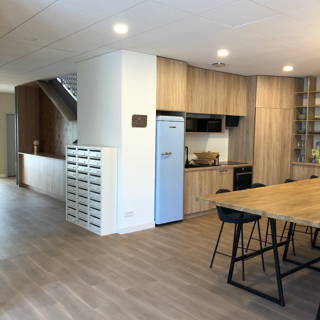 Bureau privé 13 m² 3 postes Coworking Rue Marcel Dassault Genas 69740 - photo 3