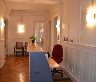 Bureau privé 10 m² 1 poste Coworking Rue de Monceau Paris 75008 - photo 1