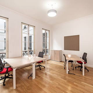 Bureau privé 17 m² 3 postes Coworking Place de l'Opéra Paris 75009 - photo 1