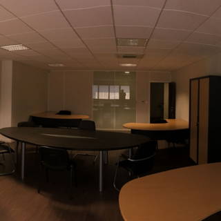 Espace indépendant 50 m² 5 postes Coworking  Chaleins 01480 - photo 3