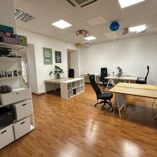 Open Space  10 postes Coworking Rue Hancy Nice 06000 - photo 1