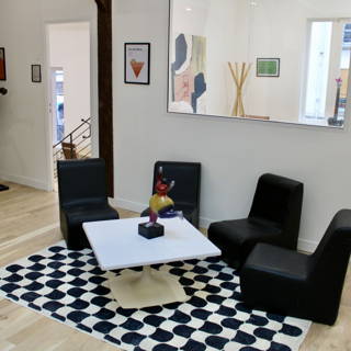 Bureau privé 25 m² 6 postes Coworking Rue Bichat Paris 75010 - photo 4