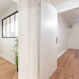 Bureau privé 38 m² 6 postes Coworking Rue Erlanger Paris 75016 - photo 4