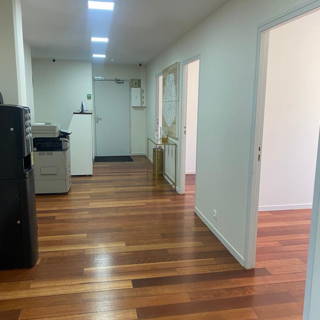 Bureau privé 10 m² 1 poste Coworking Rue Jean Zay Bonneuil-sur-Marne 94380 - photo 5