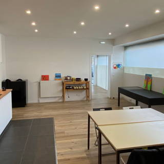 Bureau privé 9 m² 3 postes Coworking Rue du Commandant Belleux Villemomble 93250 - photo 5