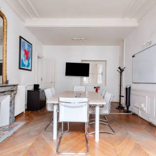 Bureau privé 50 m² 6 postes Location bureau Avenue du Coq Paris 75009 - photo 8