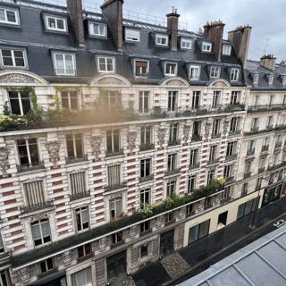 Bureau privé 50 m² 8 postes Location bureau Rue du Faubourg Saint-Honoré Paris 75008 - photo 1