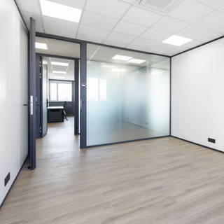 Bureau privé 30 m² 10 postes Location bureau Rue du Général Malleret Joinville Vitry-sur-Seine 94400 - photo 5