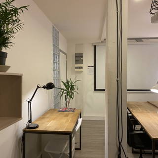 Bureau privé 15 m² 6 postes Coworking Rue des Epinettes Paris 75017 - photo 7