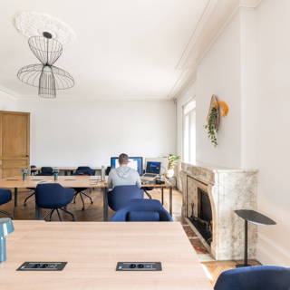 Open Space  5 postes Coworking Place Jean Moulin Libourne 33500 - photo 4
