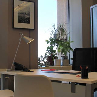 Bureau privé 11 m² 1 poste Location bureau Rue Servient Lyon 69003 - photo 3