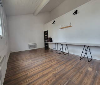 Bureau privé 20 m² 5 postes Coworking Rue Lénine Ivry-sur-Seine 94200 - photo 1