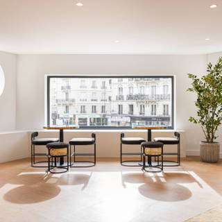 Bureau privé 140 m² 35 postes Location bureau Rue de Montholon Paris 75009 - photo 4