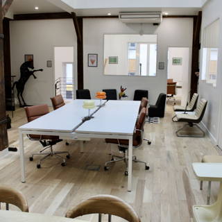 Bureau privé 20 m² 5 postes Coworking Rue Bichat Paris 75010 - photo 11
