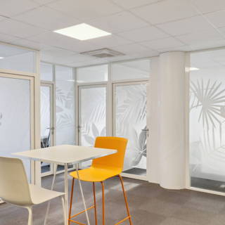 Bureau privé 30 m² 8 postes Coworking Boulevard Vincent Gâche Nantes 44200 - photo 3