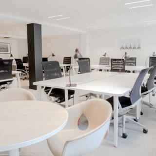 Bureau privé 90 m² 22 postes Coworking Rue de Villiers Neuilly-sur-Seine 92200 - photo 5