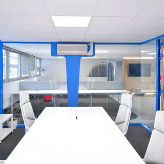 Espace indépendant 250 m² 34 postes Coworking Rue Barbès Montrouge 92120 - photo 1