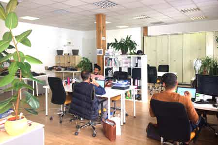 Espace co-working 140m² lumineux!