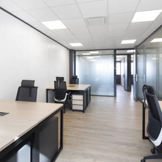 Bureau privé 30 m² 10 postes Location bureau Rue du Général Malleret Joinville Vitry-sur-Seine 94400 - photo 3