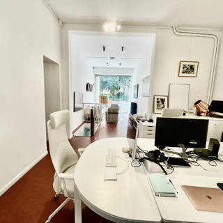 Bureau privé 16 m² 4 postes Coworking Rue Peclet Paris 75015 - photo 3