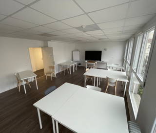 Bureau privé 32 m² 10 postes Coworking Avenue Danielle Casanova Ivry-sur-Seine 94200 - photo 1