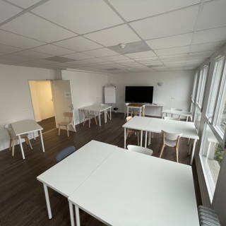 Bureau privé 32 m² 10 postes Coworking Avenue Danielle Casanova Ivry-sur-Seine 94200 - photo 5