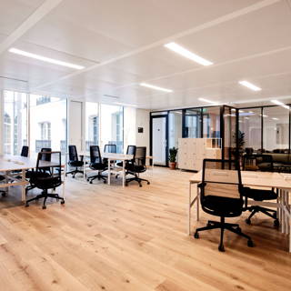 Bureau privé 20 m² 5 postes Coworking Rue de l'Amiral d'Estaing Paris 75016 - photo 1
