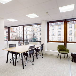 Bureau privé 31 m² 11 postes Coworking Rue Royale Saint-Cloud 92210 - photo 3