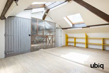 Garage/atelier 65m2 à 2 200€/H/,,,,,-34
