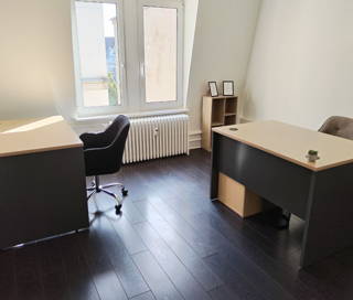 Bureau privé 10 m² 2 postes Coworking Allée de la Robertsau Strasbourg 67000 - photo 1